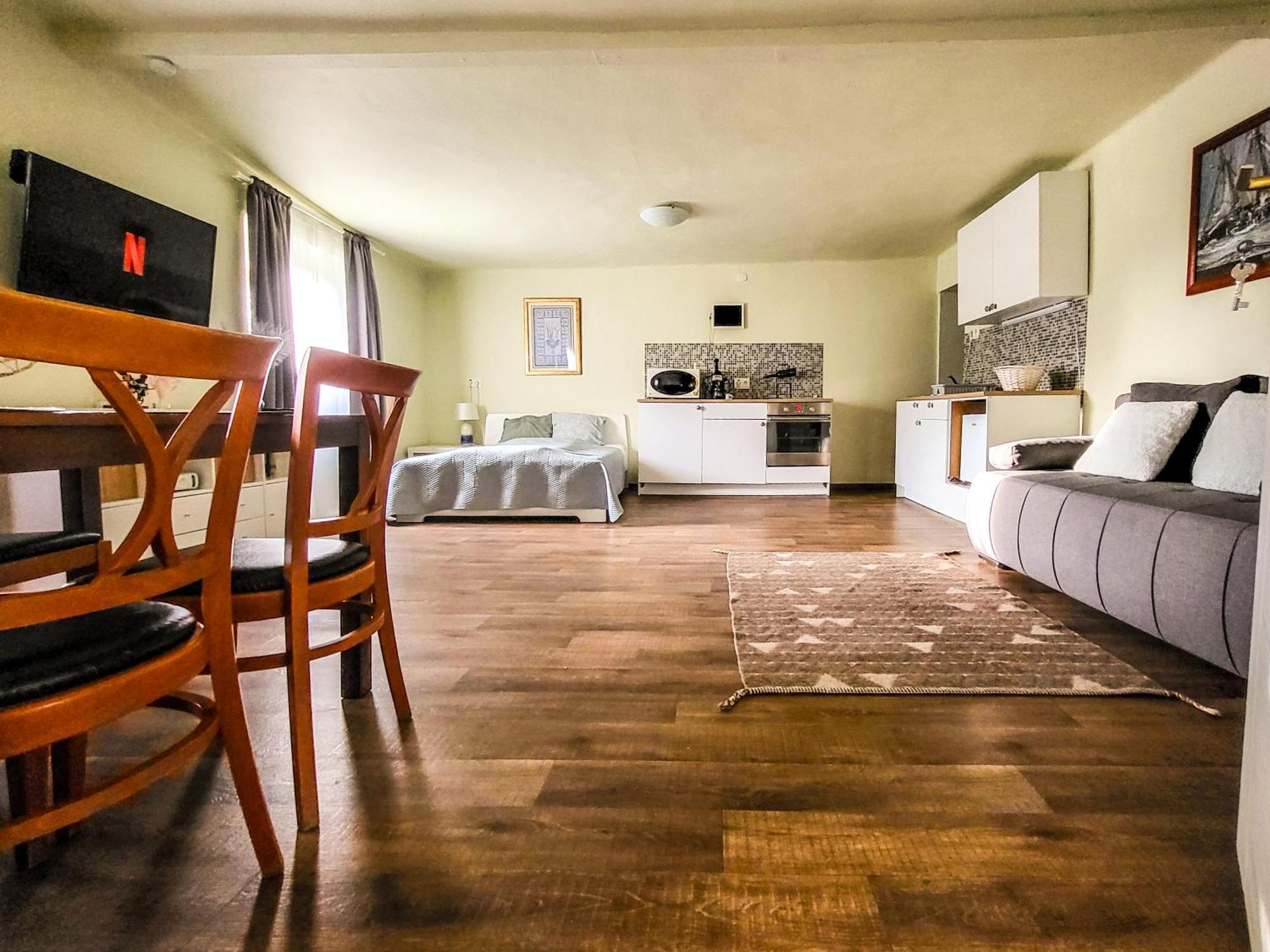 Mi Casa Vendeghaz - Apartments Eger Zewnętrze zdjęcie